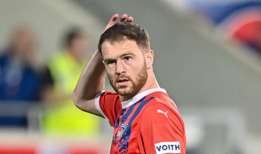 რა შეფასება მიიღო ბუდუ ზივზივაძემ "აინტრახტთან" მატჩში