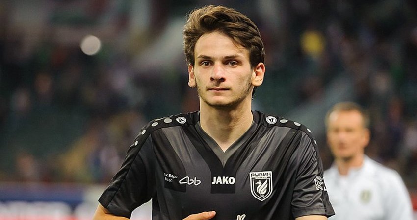 VIDEO: 17 წლის ხვიჩა კვარაცხელია უკვე სასწაულებს შვებოდა! - რა ვიდეო მიუძღვნა უცხოურმა გამოცემამ ქართველს