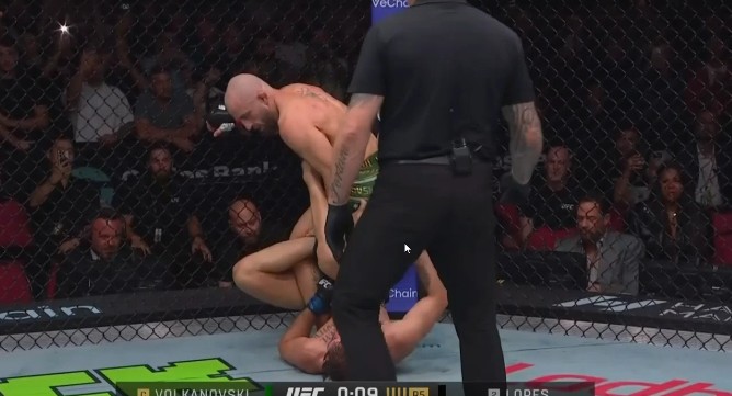 VIDEO: დიდი გამარჯვება - ვოლკანოვსკიმ ლოპესი გაანადგურა და ქამარი დაიცვა