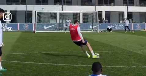 VIDEO: მეკარე გაფრინდა! - კვარას ვარჯიშზე სასწაული ბურთი მოუხსნეს