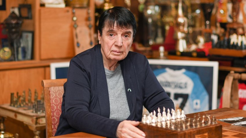 ნონა გაფრინდაშვილი საქართველოს პატრიარქს ემოციურად გამოემშვიდობა