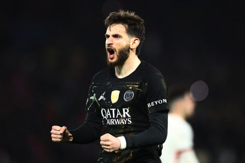 დასახელდა - რომელ ადგილზეა კვარა მსოფლიოს უძვირეს ფეხბურთელებს შორის